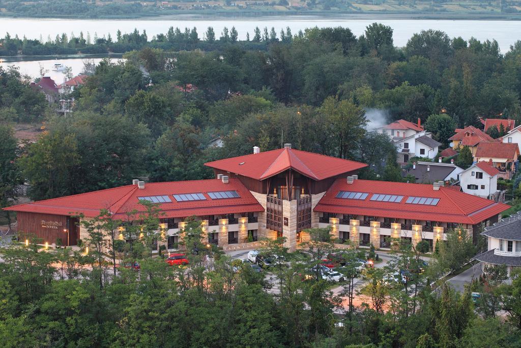 Veliko Gradište Hotel Danubia Park المظهر الخارجي الصورة